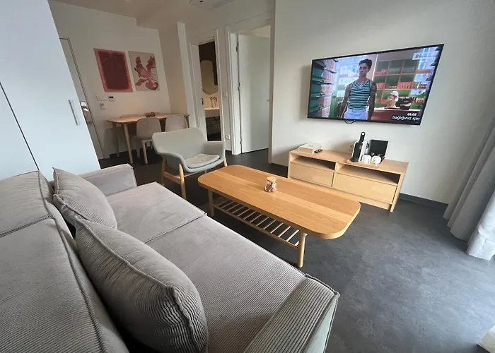 House Of מלון דירות מרמריס