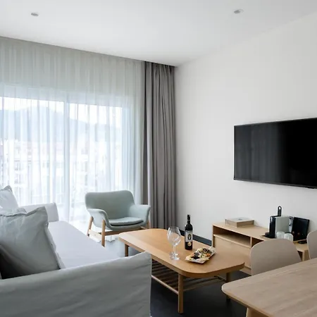 Aparthotel House Of
