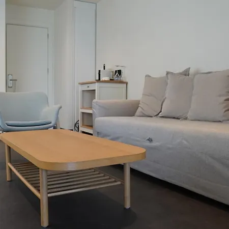 House Of 4* Μαρμαρίς