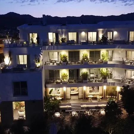 Ξενοδοχείο με διαμερίσματα House Of Μαρμαρίς