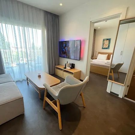 Aparthotel House Of 3*